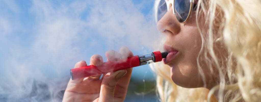 does vaping cause oral cancer