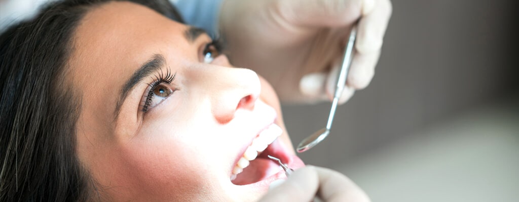 keep your gums healthy with regular checkups